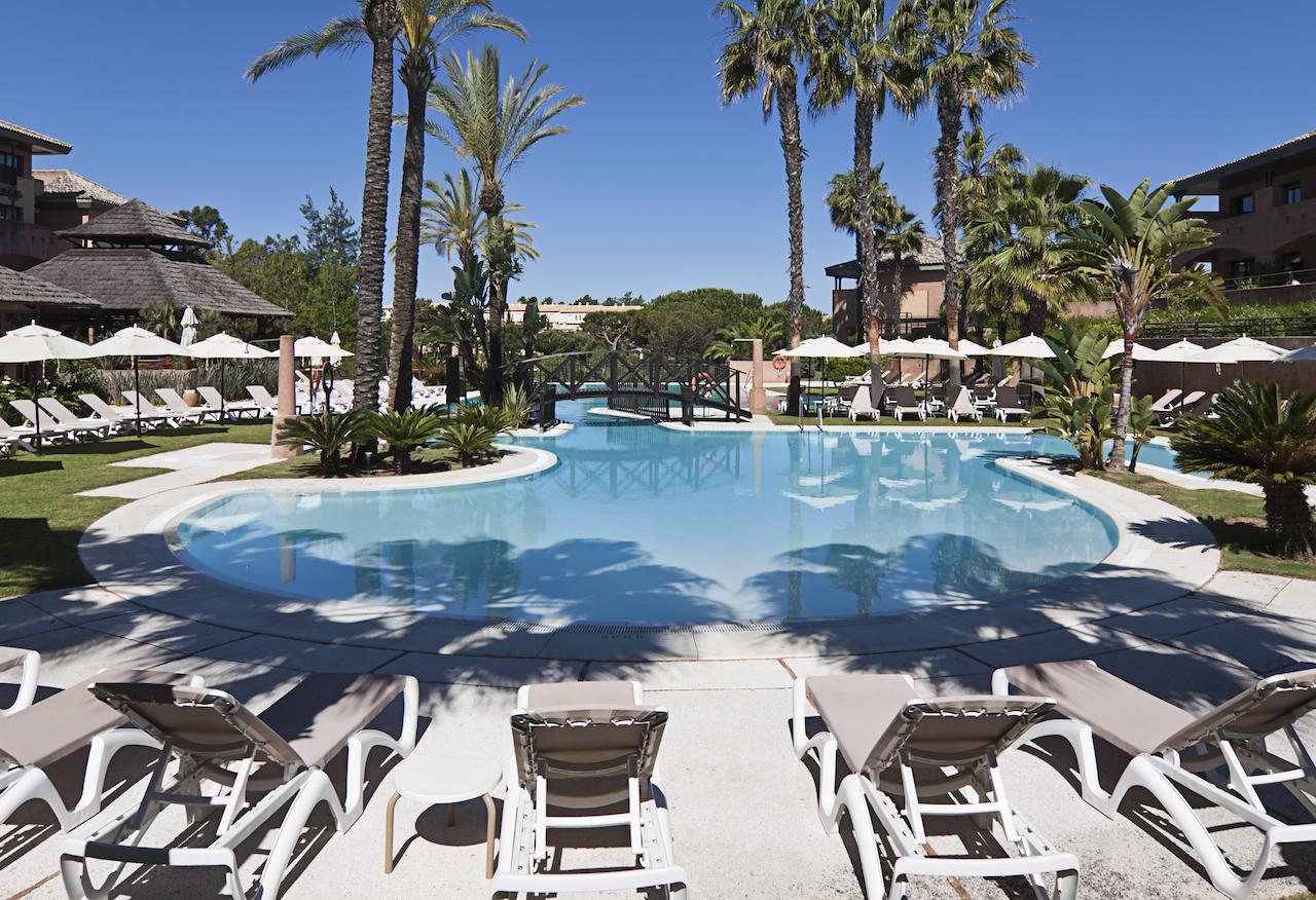 Transfers From Faro Airport To Double Tree By Hilton Islantilla