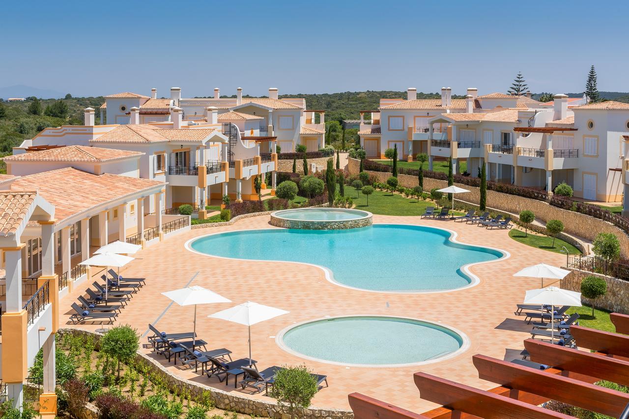 Transfers From Faro Airport To Salema Beach Village