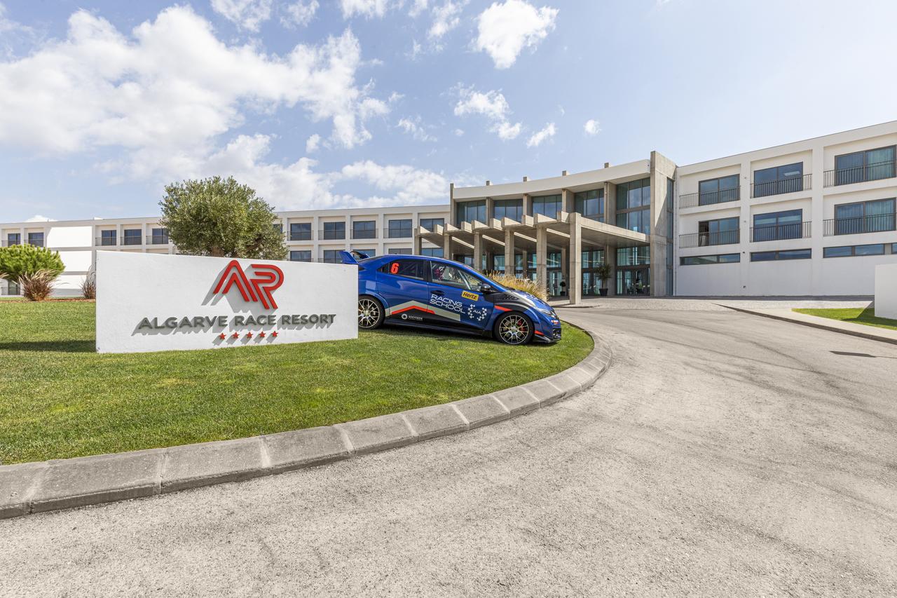 Taxi Vom Flughafen Faro Nach Algarve Race Resort Hotel