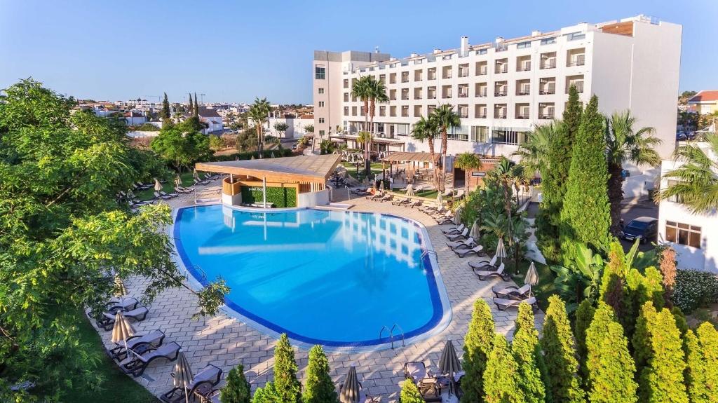 Maria Nova Lounge Hotel